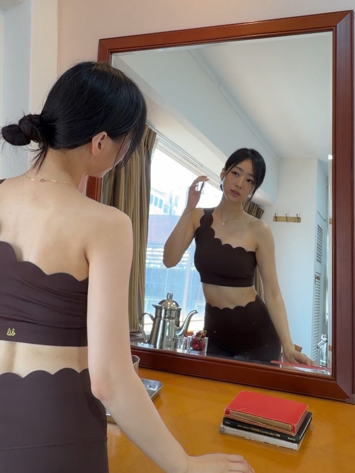 Floa-Top editorial look 2 | LINABRINA