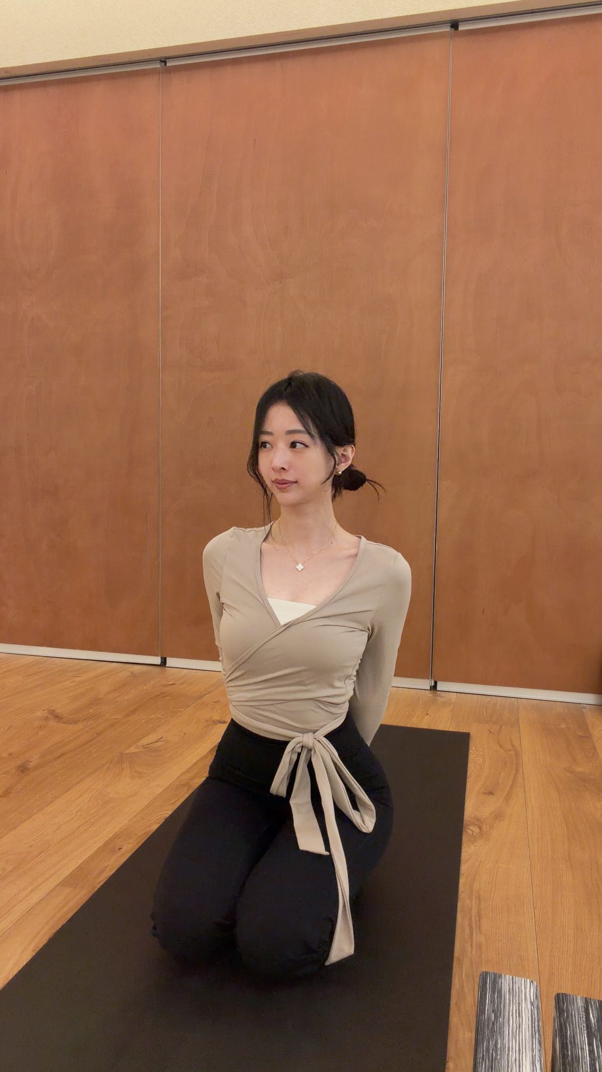 Wrap Cardigan editorial look 9 | LINABRINA