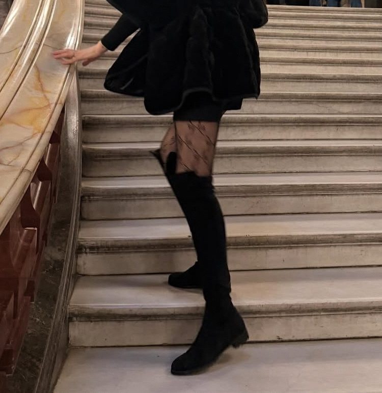 망사리본스타킹 에디토리얼 7