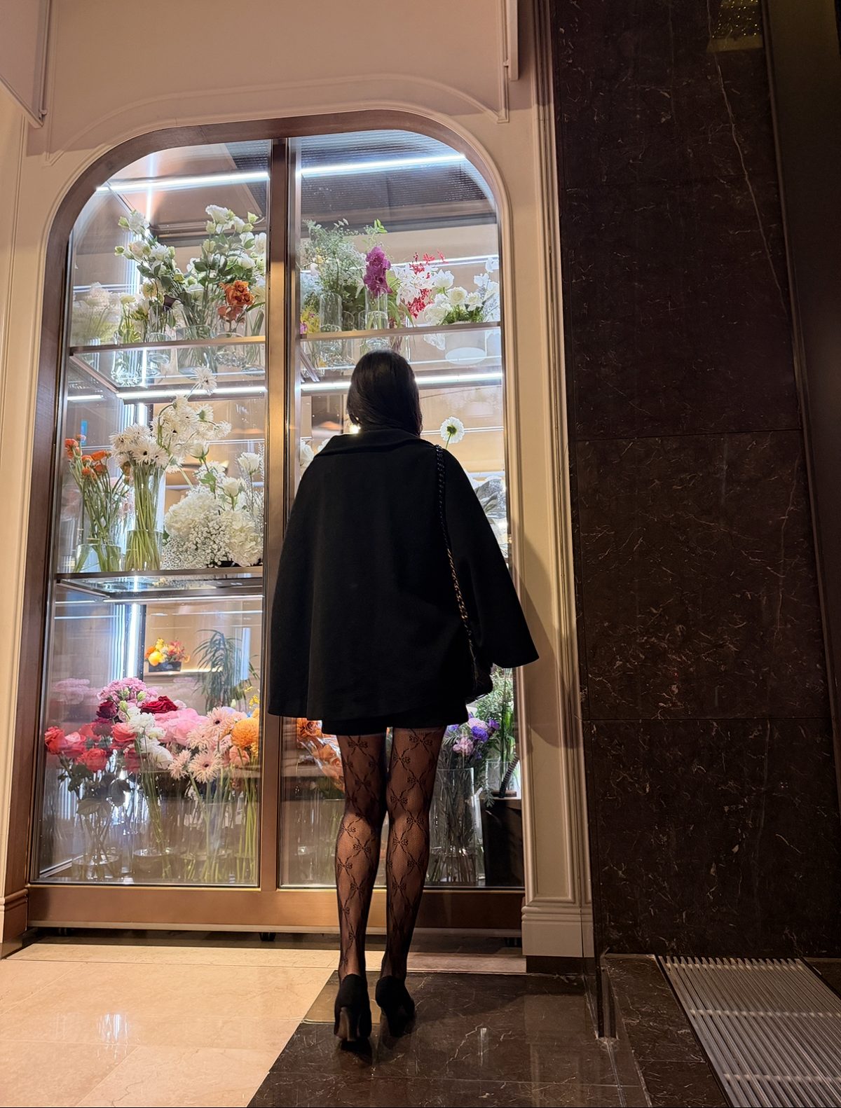 망사리본스타킹 에디토리얼 3