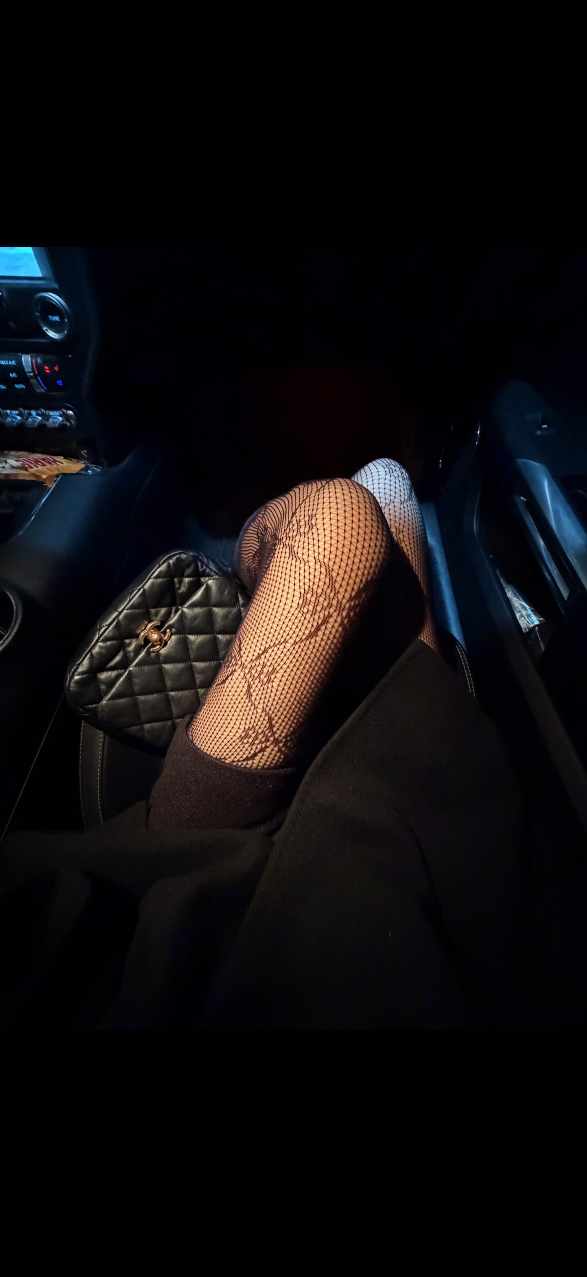 망사리본스타킹 에디토리얼 9